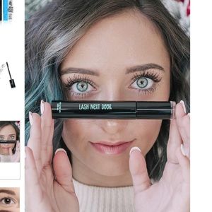 LASH NEXT DOOR. NEVER USED!! VOLUMIZING MASCARA